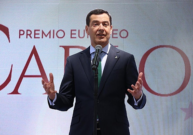Moreno exige a Sánchez elecciones antes de fin de año en medio de la crisis judicial del Gobierno