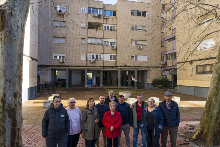 Una comunidad de vecinos pide la detención de los dueños de Élite Suiza tras su incomparecencia ante el juez en Alcalá de Henares