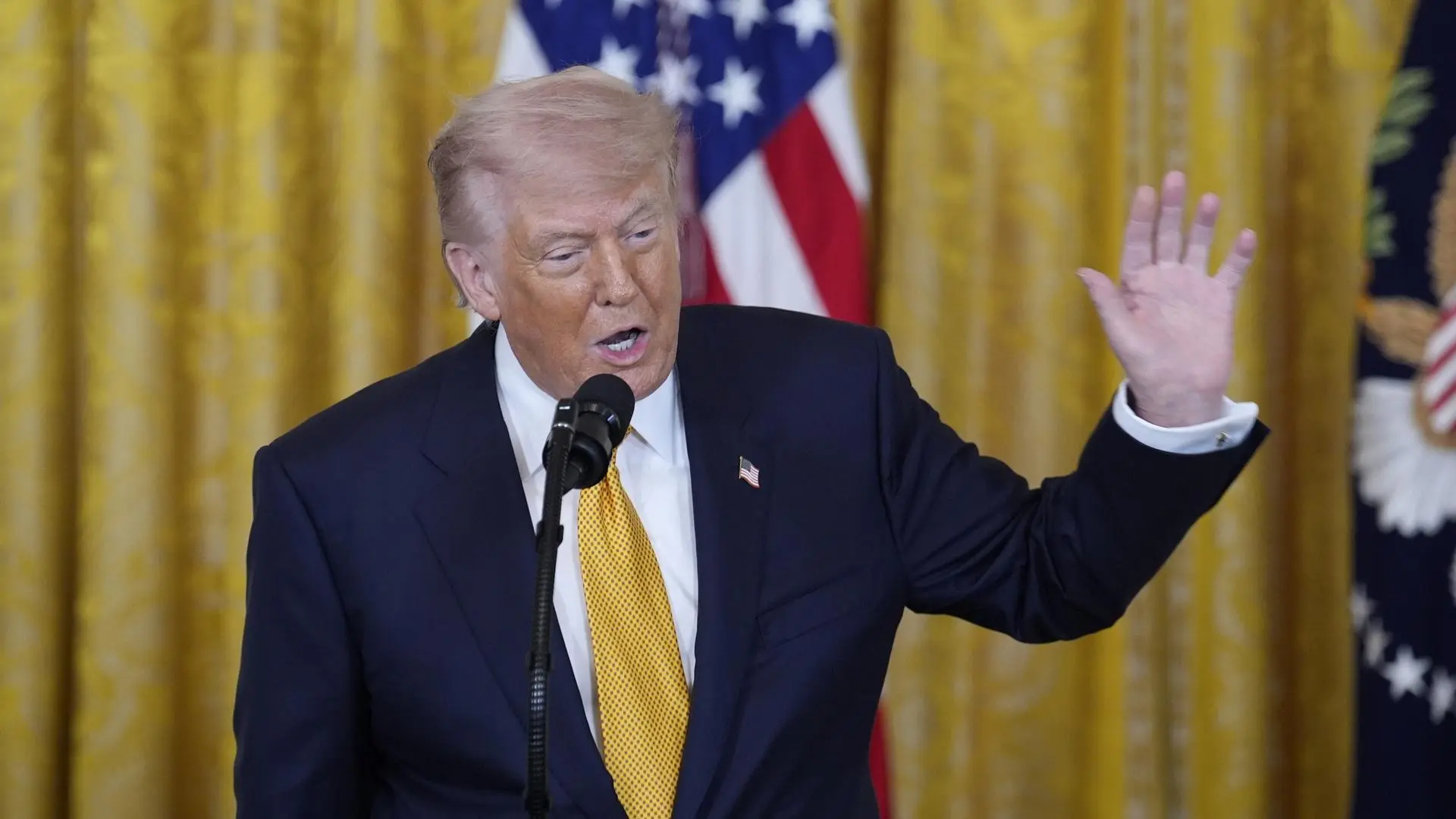 Un tribunal federal declara inconstitucional la prohibición de Trump sobre militares transgénero