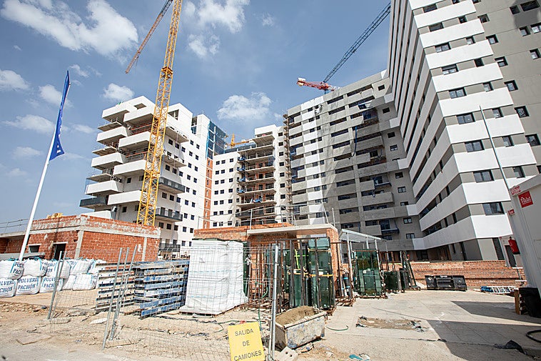 La Comisión Europea exige a España reformas estructurales urgentes en materia de vivienda