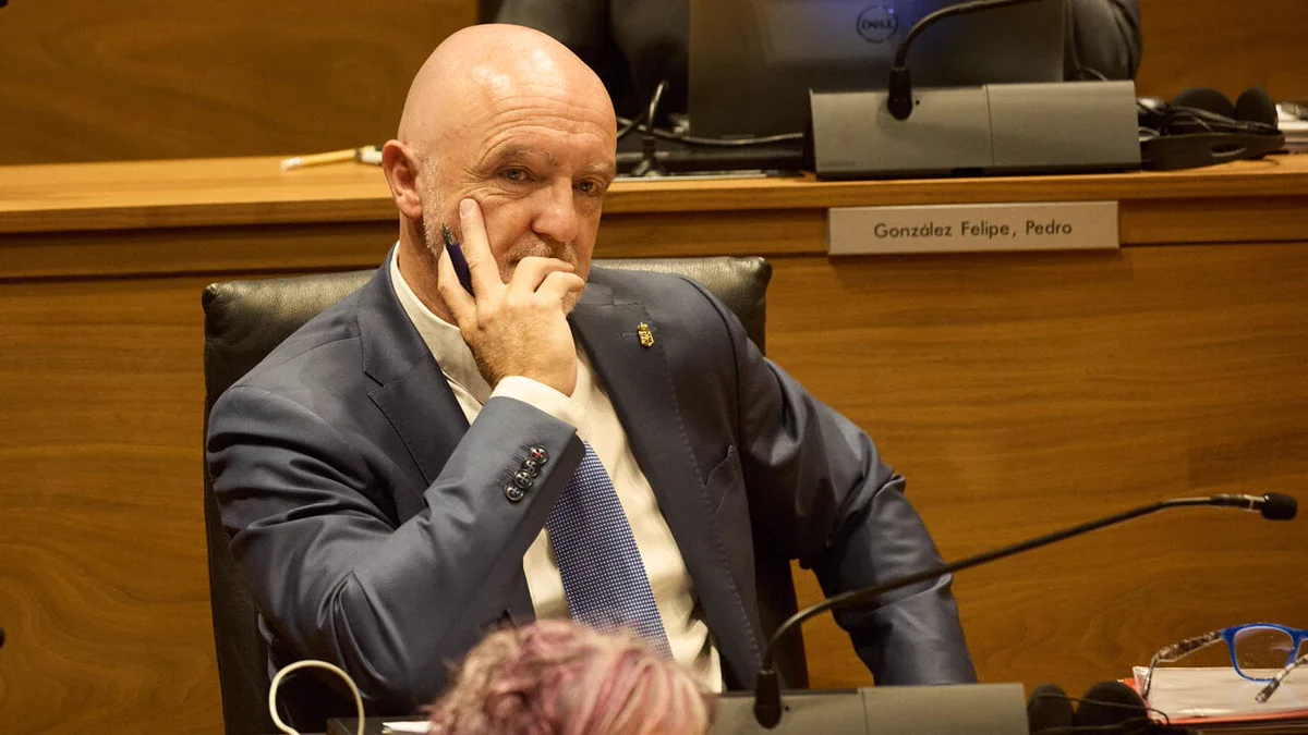 Chivite rectifica en pleno debate parlamentario: la reunión con Esparza fue en la sede del PSN, no en el Palacio de Navarra