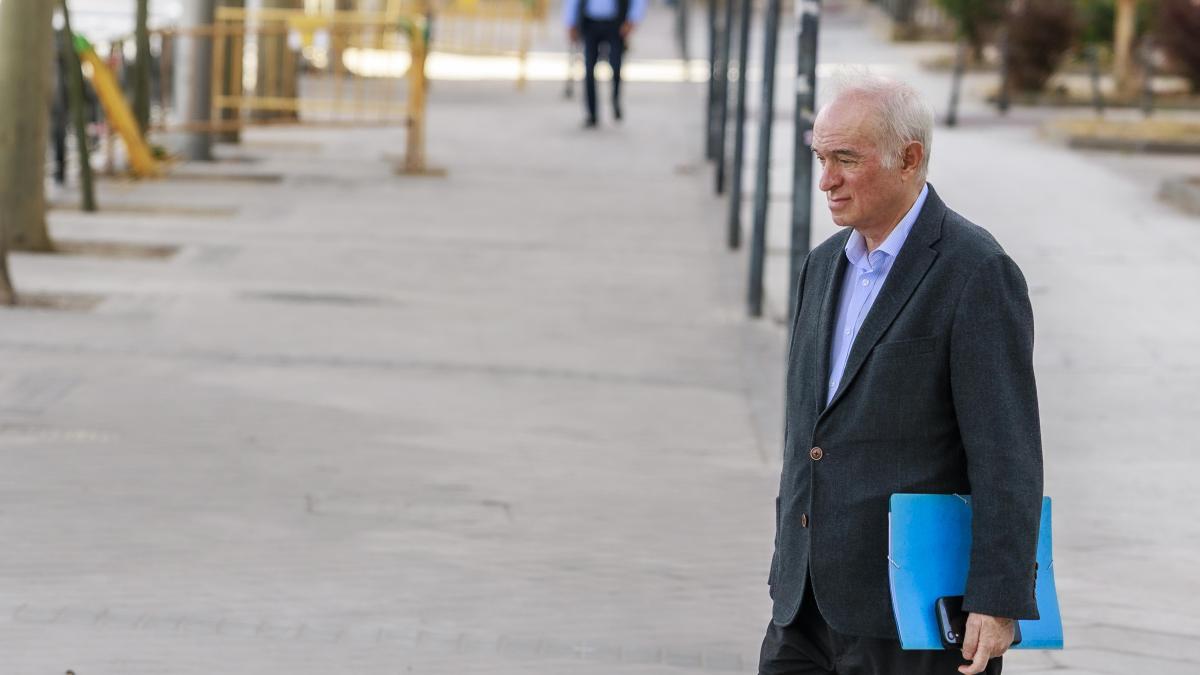 Juan Carlos Peinado se jubila tras cerrar el caso Begoña Gómez: un final de carrera sin concesiones